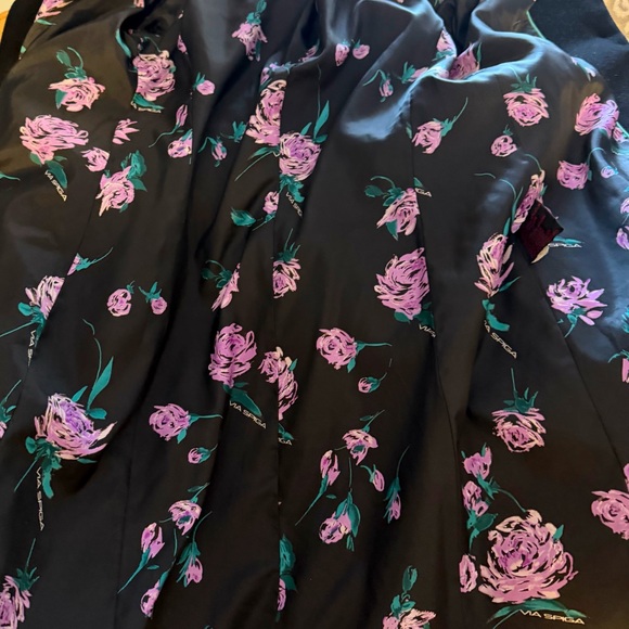 Via Spiga Black and Purple Floral Coat - Picture 8 of 10